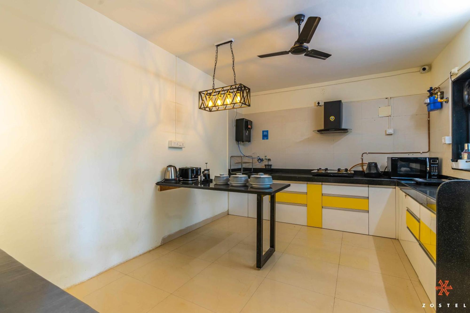Zostel Pune Exterior photo