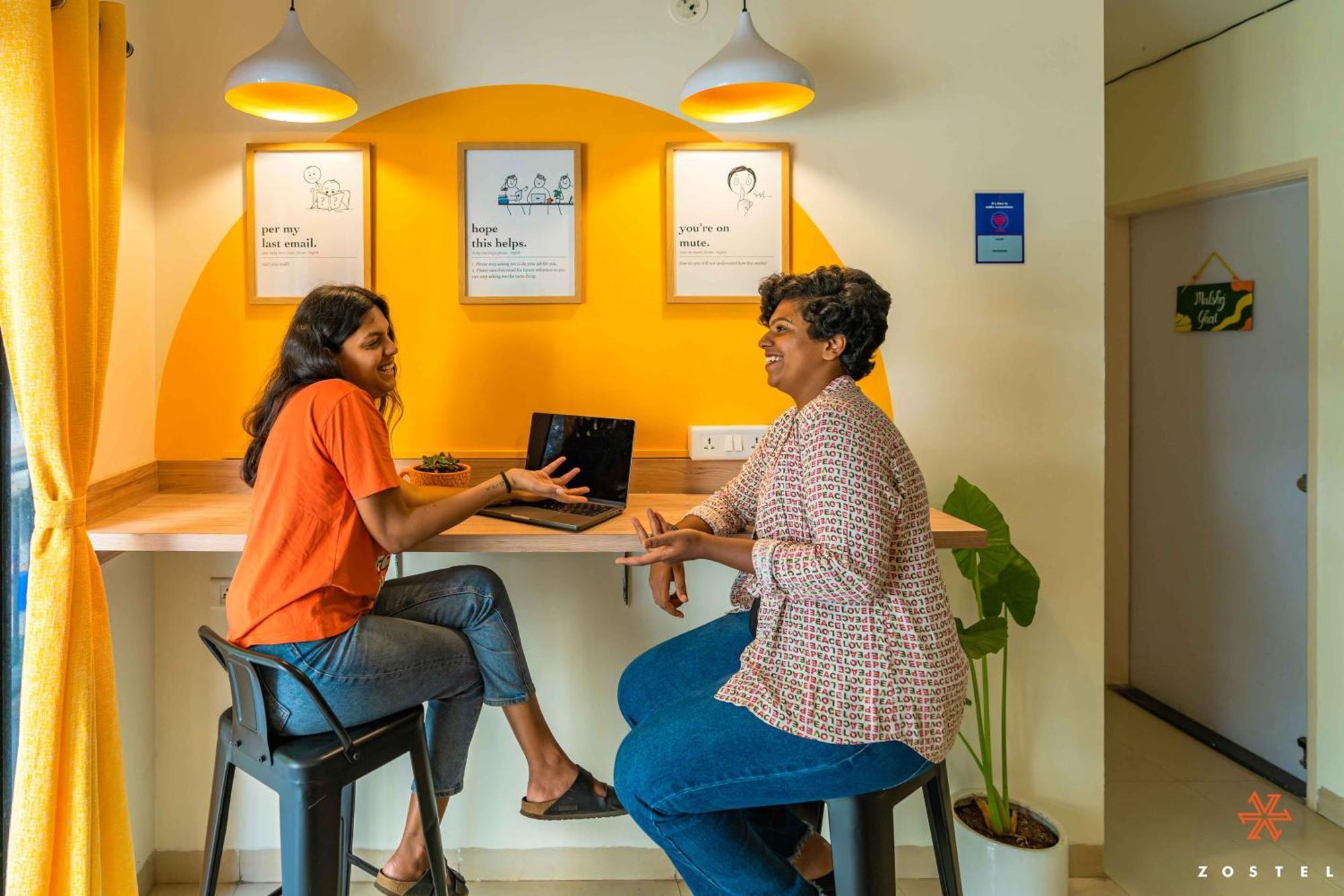Zostel Pune Exterior photo