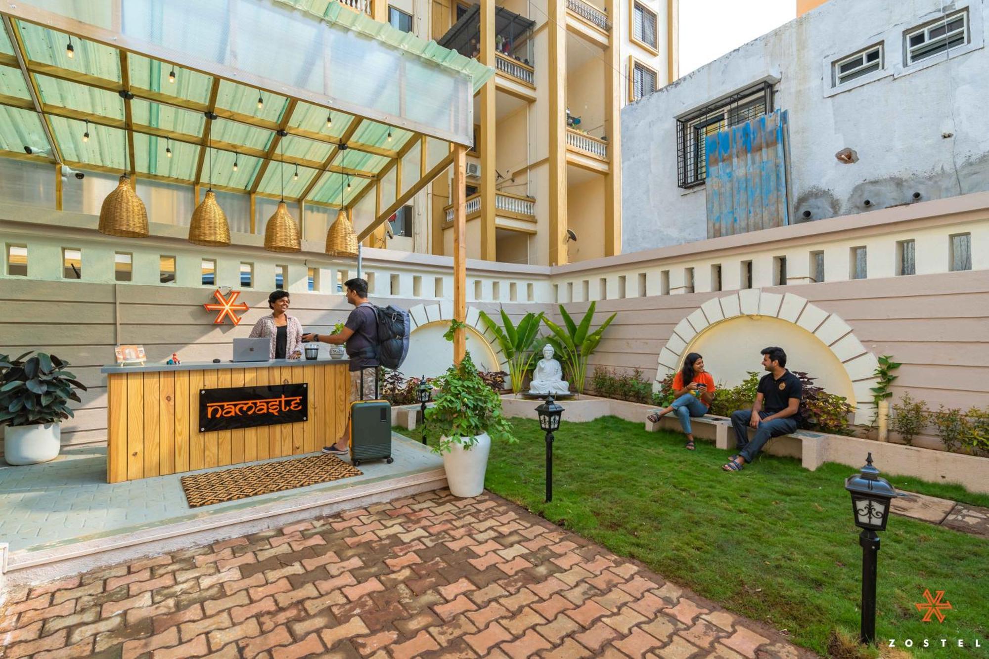 Zostel Pune Exterior photo
